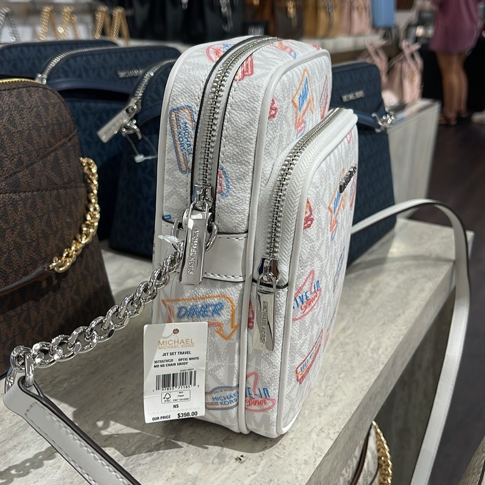 MICHAEL KORS
Jet Set Md Printed Signature Logo Crossbody NS CHAIN XBODY Flight - Picture 10 of 16